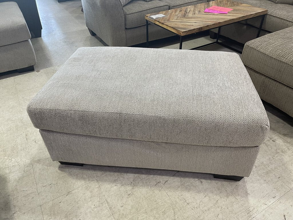 Herringbone Oatmeal NEW Ottoman 30x46x19 (4405-HERO)