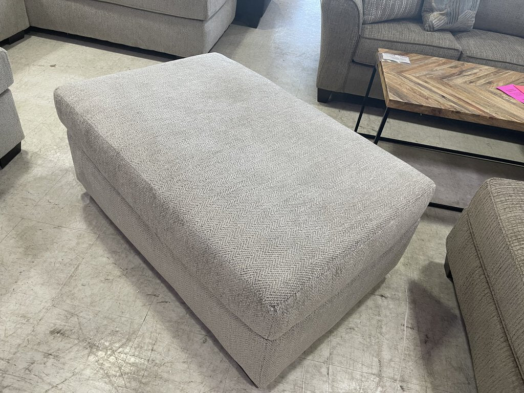 Herringbone Oatmeal NEW Ottoman 30x46x19 (4405-HERO)