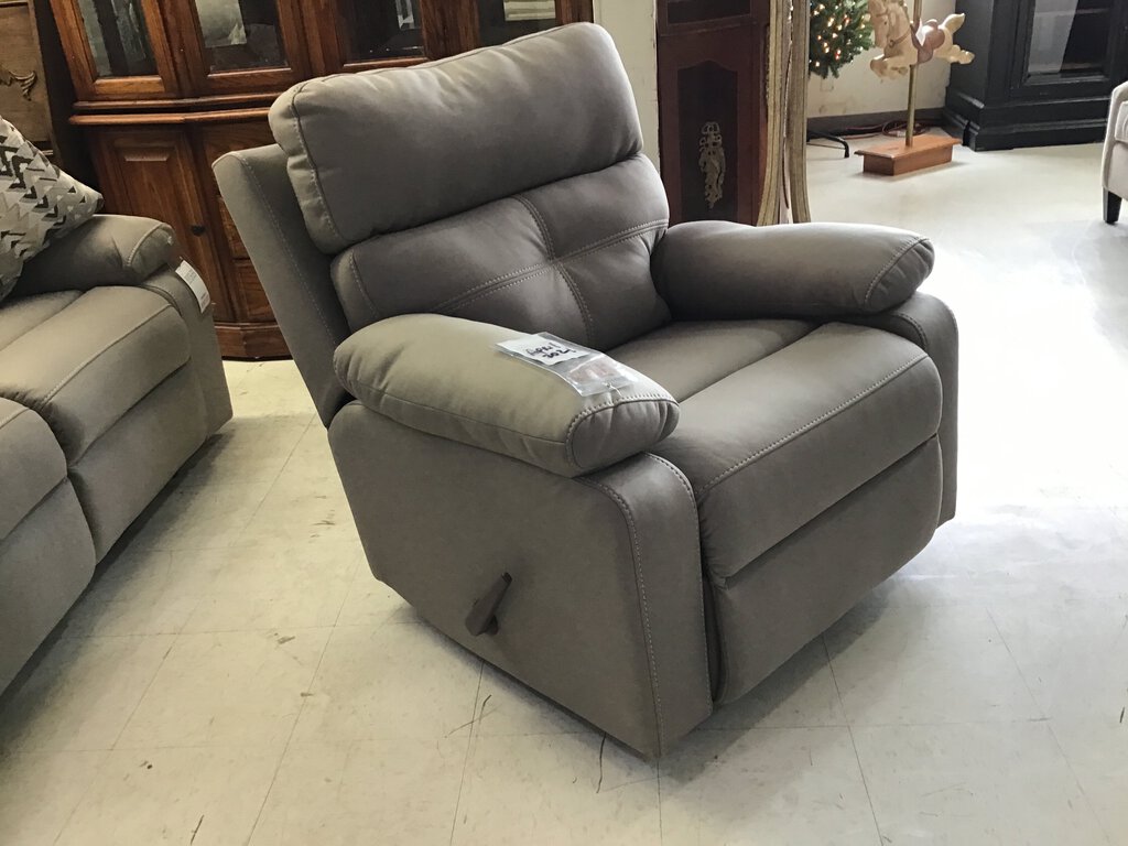 Porschia Taupe NEW Rocker Recliner 39x40x41 (2750-PORT)