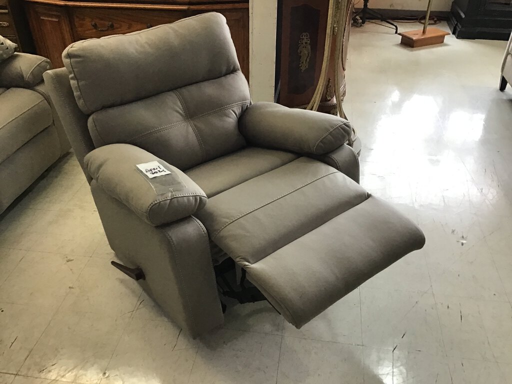 Porschia Taupe NEW Rocker Recliner 39x40x41 (2750-PORT)