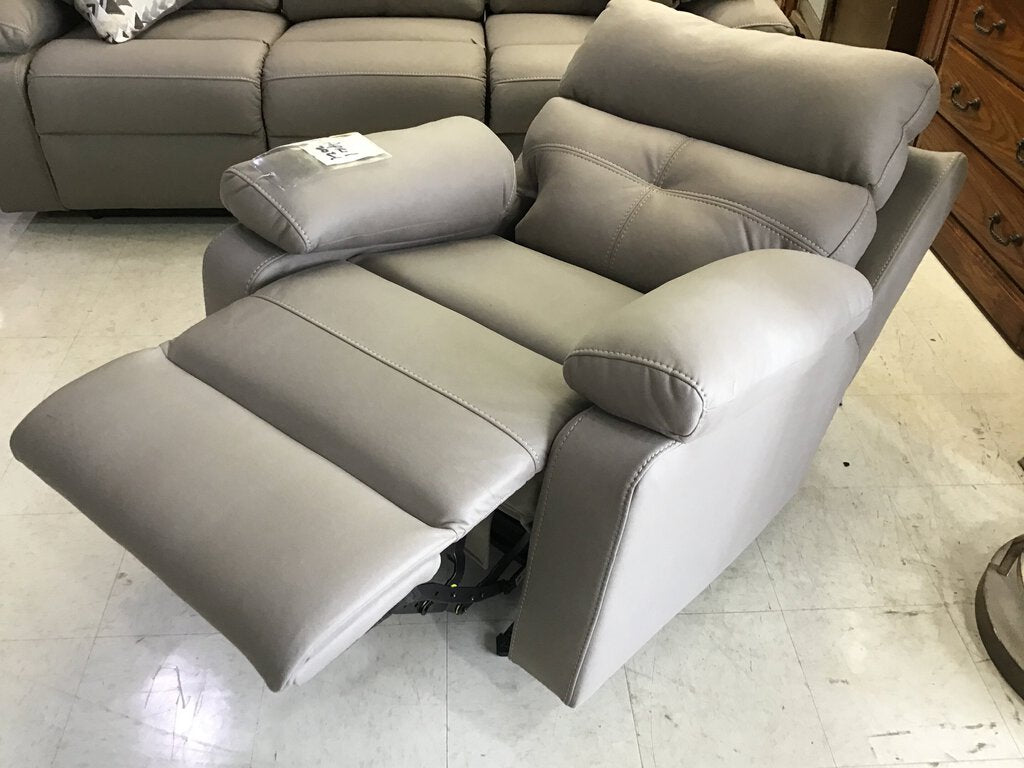 Porschia Taupe NEW Rocker Recliner 39x40x41 (2750-PORT)