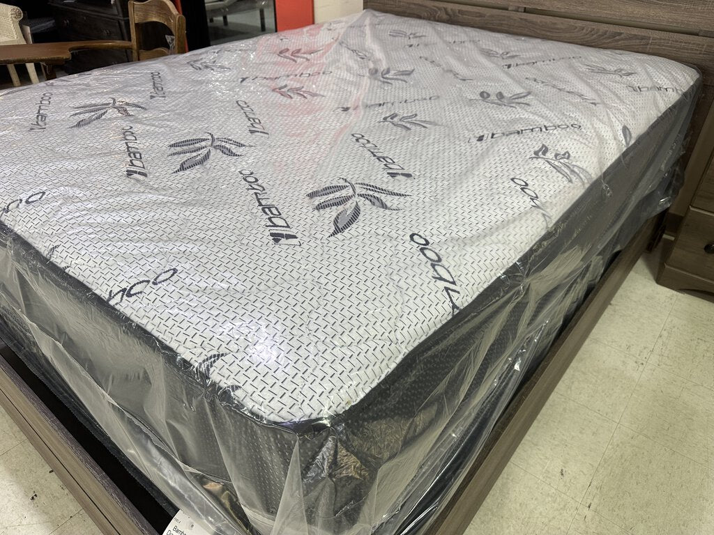 Bamboo Blue Diamond Border Refurb Full Size Mattress