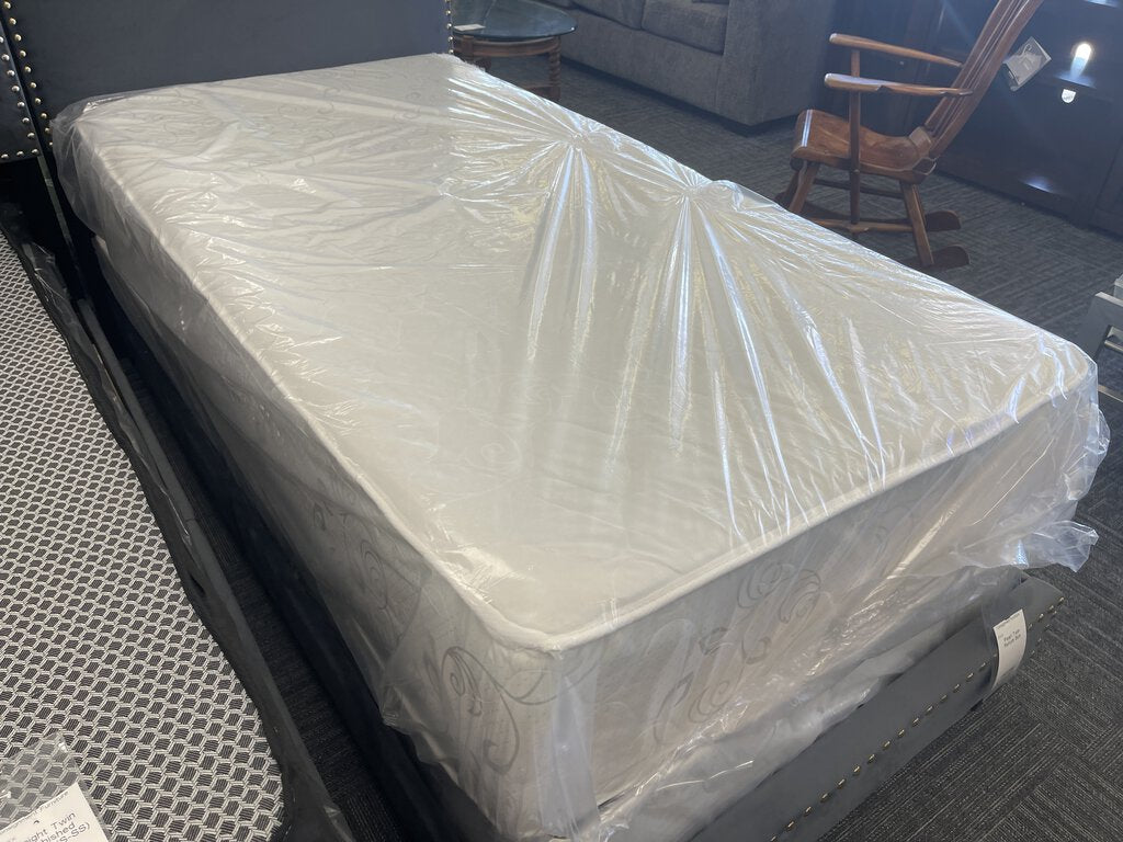 Pearl Deluxe Refurb Twin Mattress