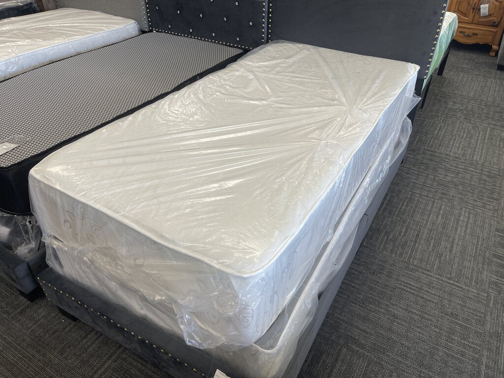 Pearl Deluxe Refurb Twin Mattress