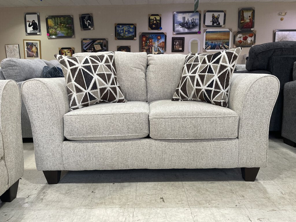 Bita Buff NEW Loveseat 62x36x36 (5002)