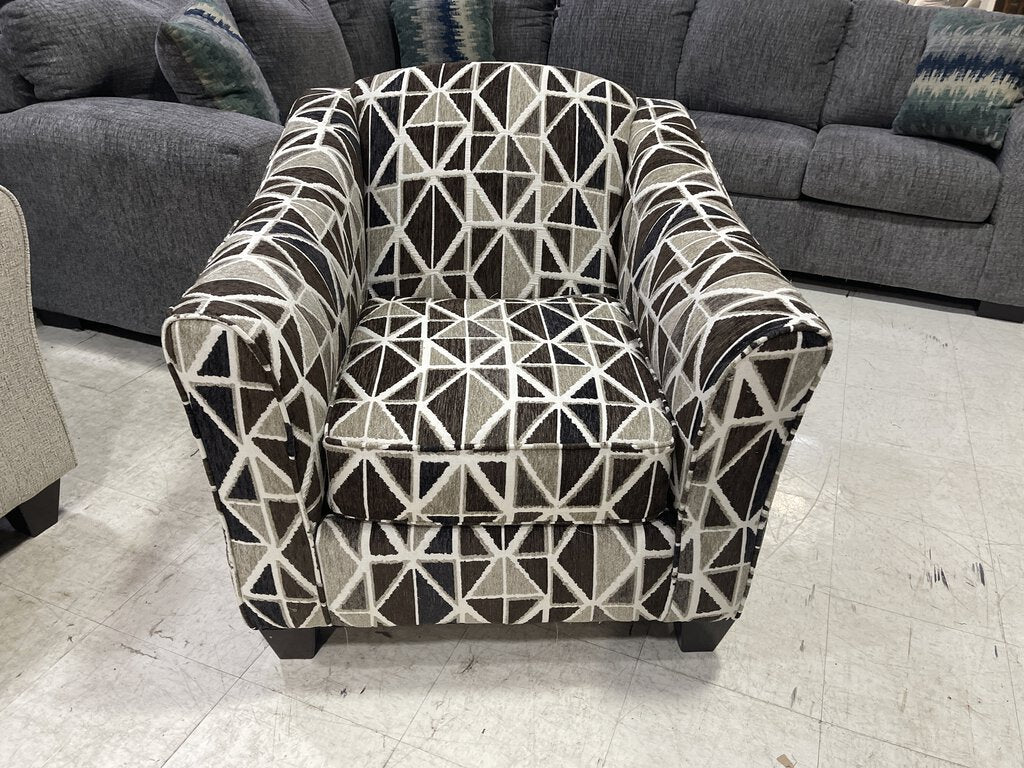 Emporium Chocolate Bita Buff NEW Accent Chair 36x35x33 (9011)
