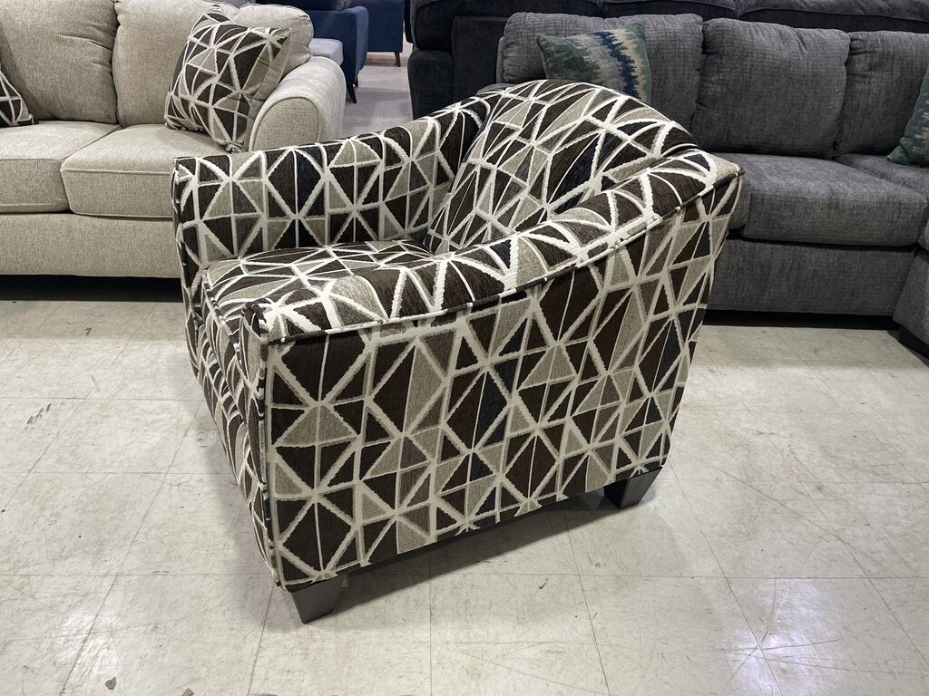 Emporium Chocolate Bita Buff NEW Accent Chair 36x35x33 (9011)