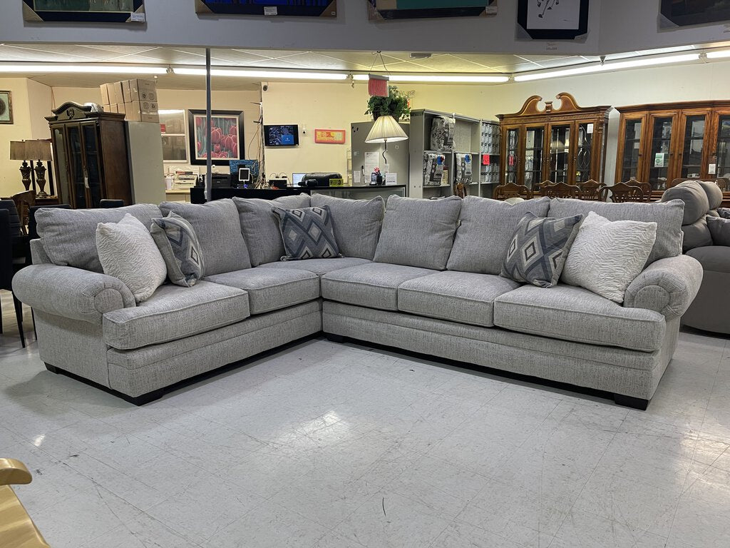 Watershed Ivory NEW 2pc Sectional 127x101x43x41 (8210/20-2287)