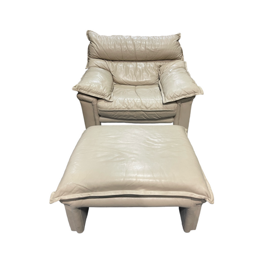 79678 (8443-10) Post Modern Leather Chair & Ottoman (39x32x33 o-29x23x15)