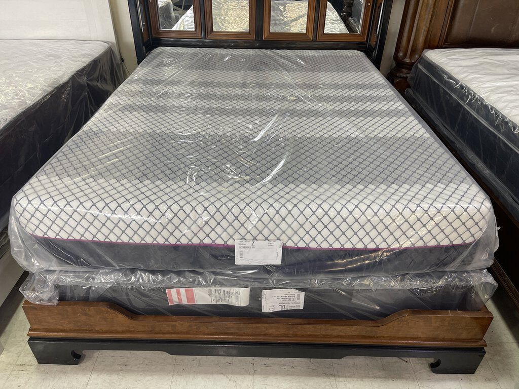 Embrace NEW 10" Memory Gel Queen Mattress (SB-10-1050)