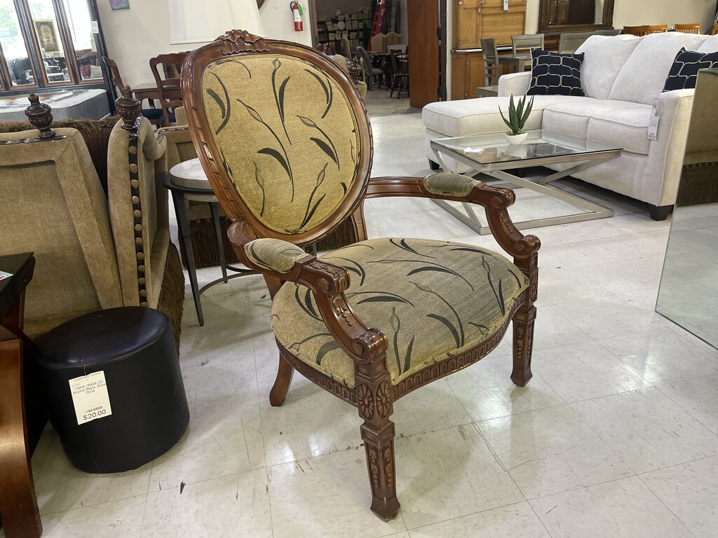 81135 (8471-2) Oversized Wood Trimmed Arm Chair 29x24x44