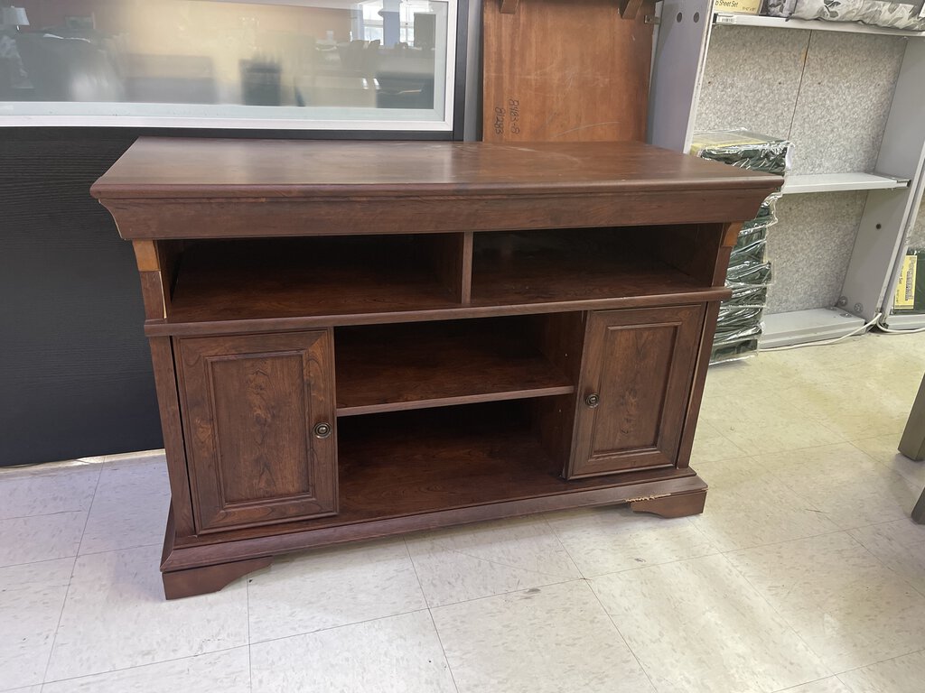 81272 (8482-12) TV Media Stand 44x21x29