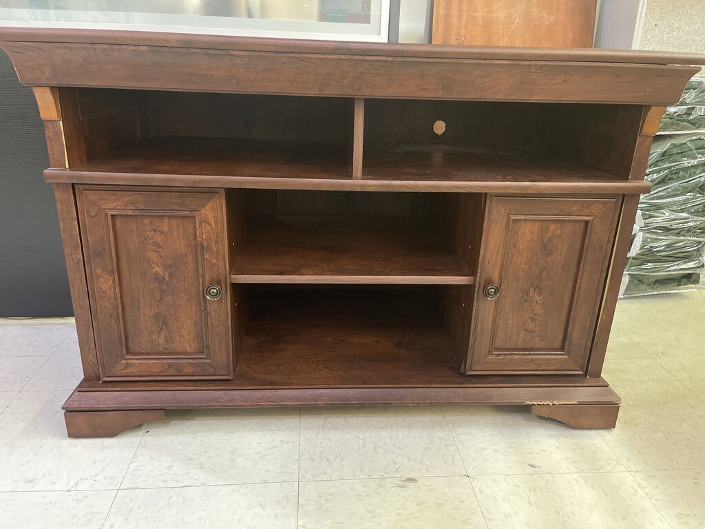 81272 (8482-12) TV Media Stand 44x21x29