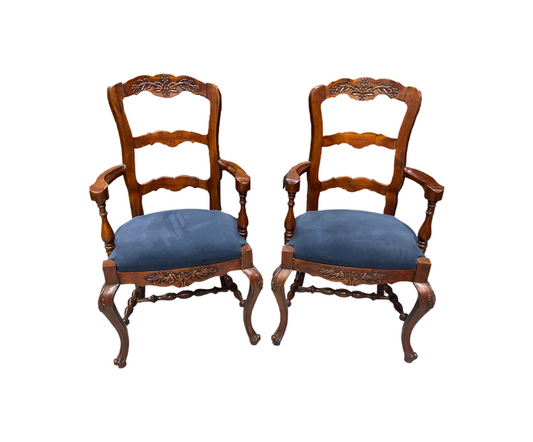 81242 (8443-17) Pair of Captain's Chairs 23x17x41