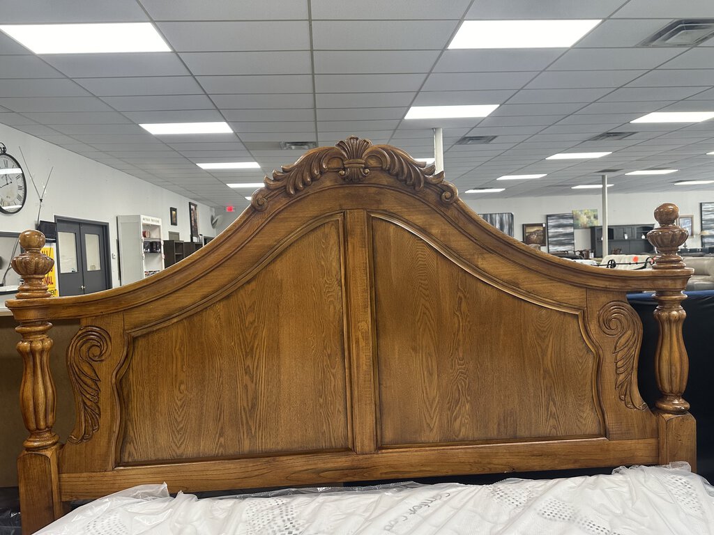 76498 (8077-4) King Bedframe 83x88x70