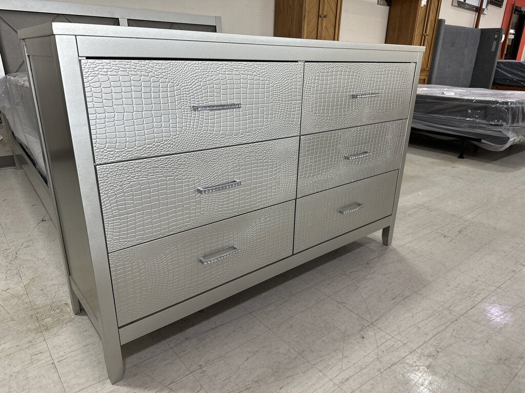 Romeo NEW Dresser 56x17x37 (124594)