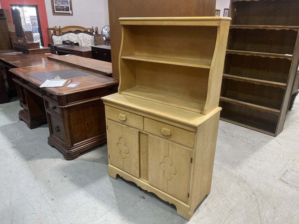 81420 (8491-11) Small Blonde China Cabinet 36x16x32/57