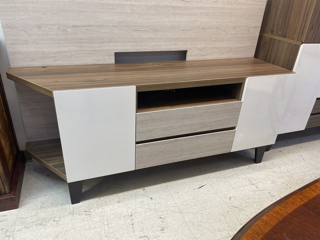 81445 (8493-6) Contemporary TV Stand w/Back Board 68x18x30