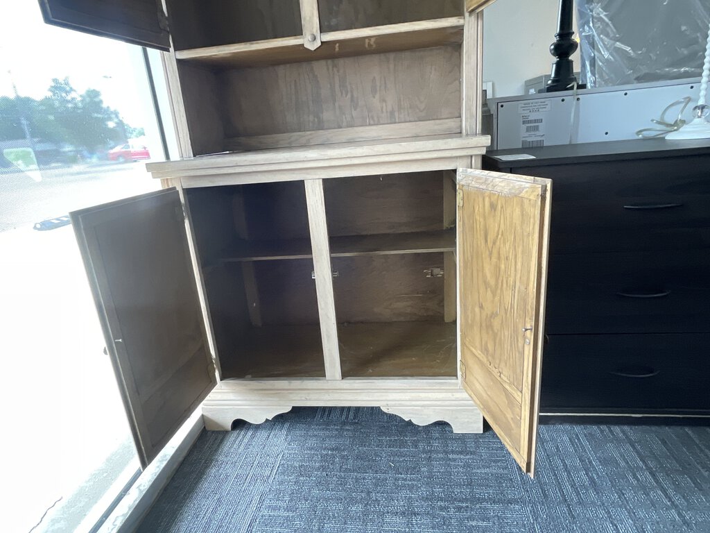 76571 (8081-1) Storage Cabinet 33x18x80