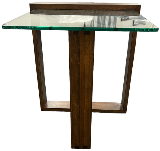 76593 Magnussen Home Bristow End Table 22x25x25