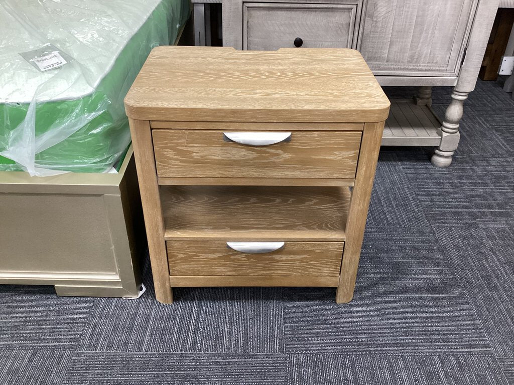 76698 - Ashley Rencott 2 Drawer Nightstand 26x19x27