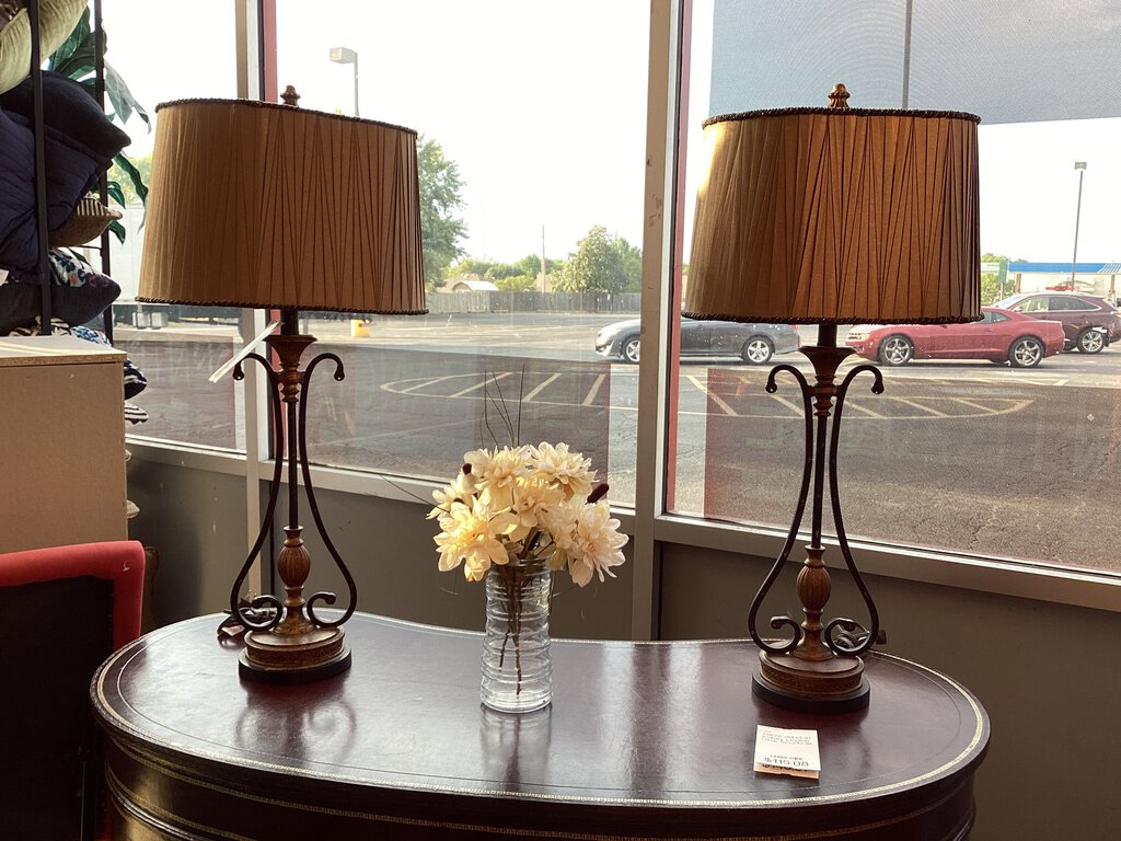 81672 - Black and Bronze 35in Table Lamps