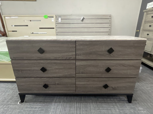 Villa NEW Six Drawer Dresser 62x15x36 (149294)