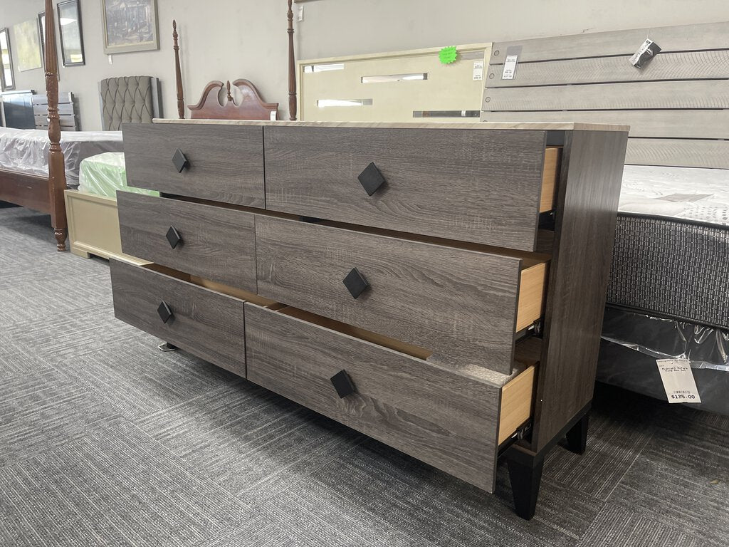 Villa NEW Six Drawer Dresser 62x15x36 (149294)