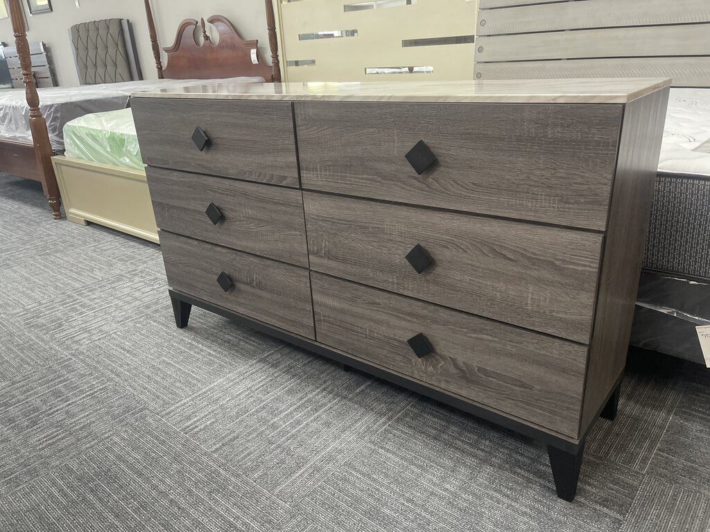 Villa NEW Six Drawer Dresser 62x15x36 (149294)