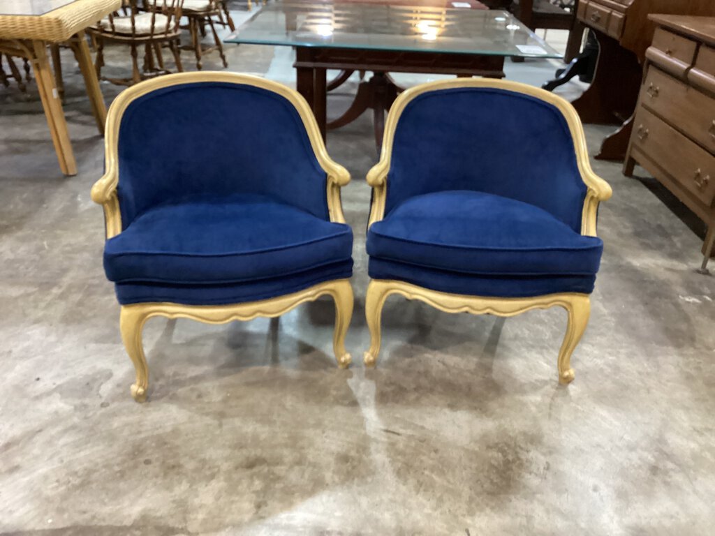 81752 - Pair French Provencial Blue Velvet Chairs 24x24x29