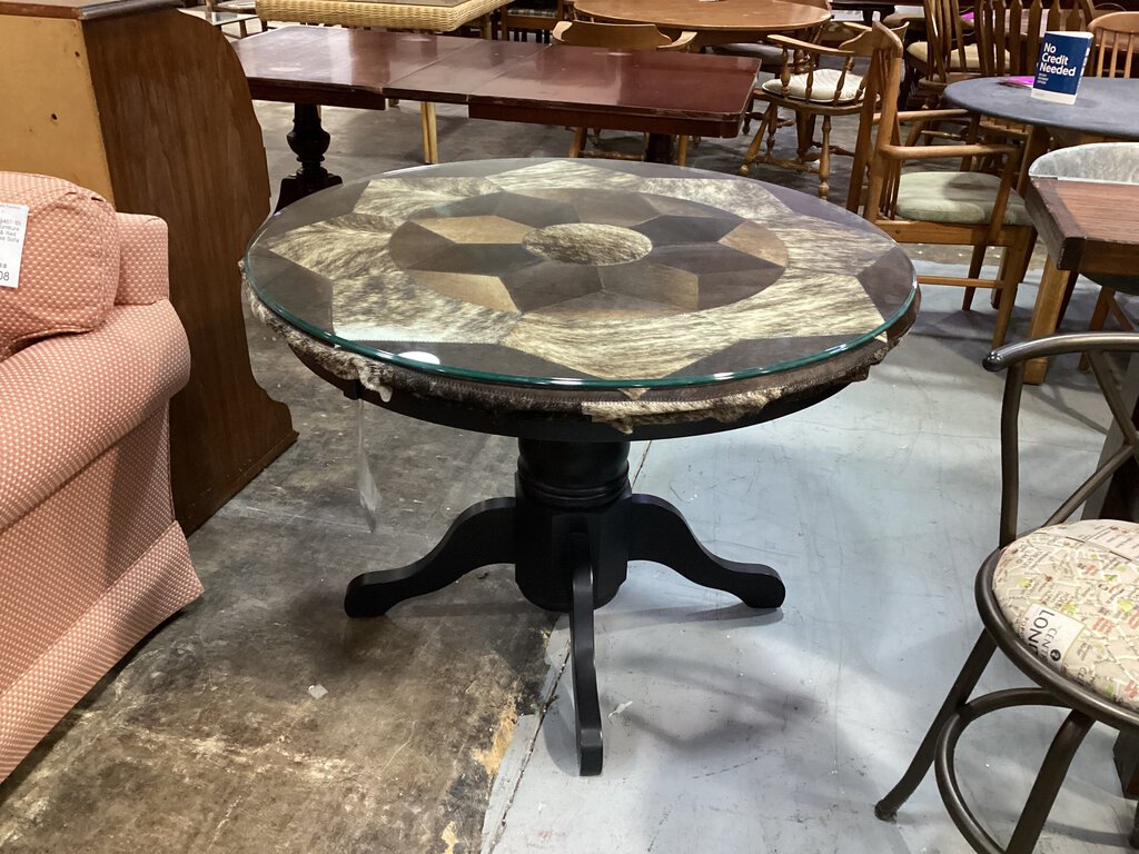 81728 - Patchwork Cowhide Top Foyer Table 42x31