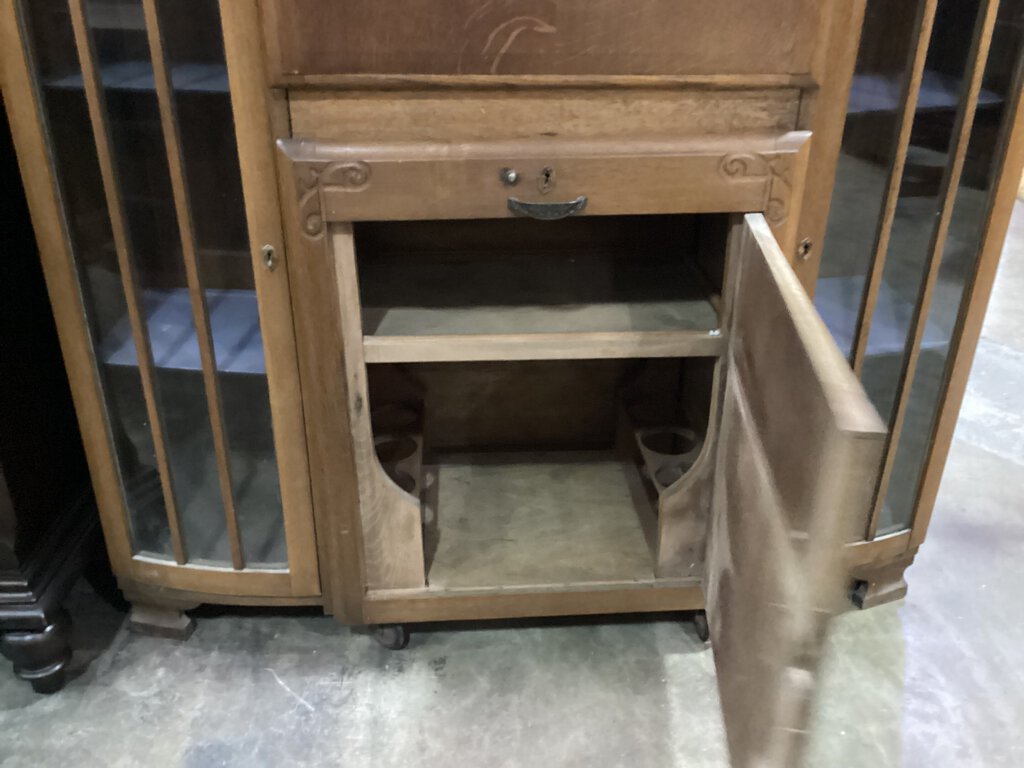 81678 - Vintage Cocktail Cabinet 49x16x47