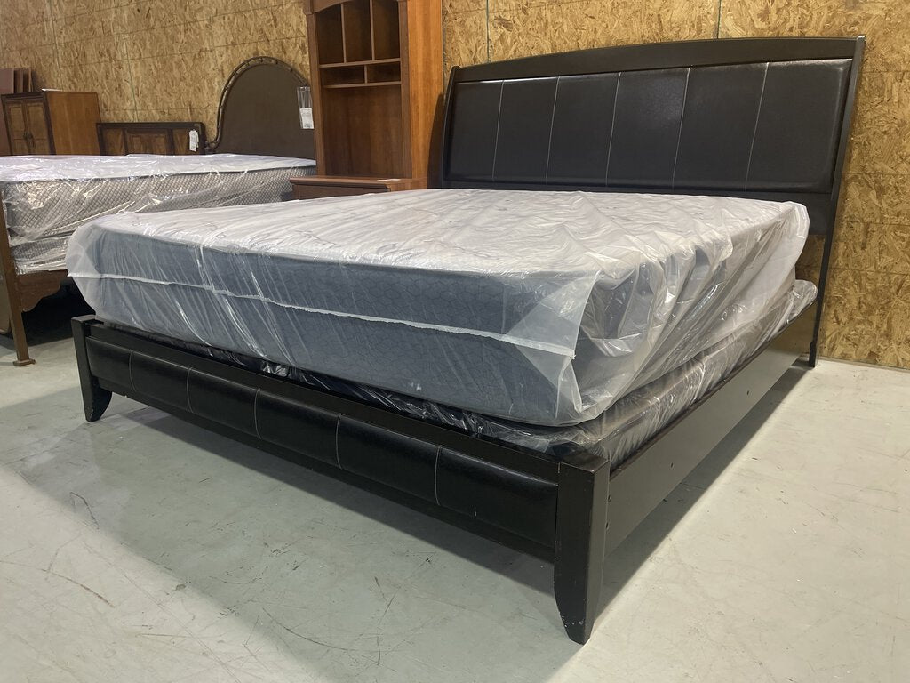 81777 - Black King Bed Frame 79x94x56