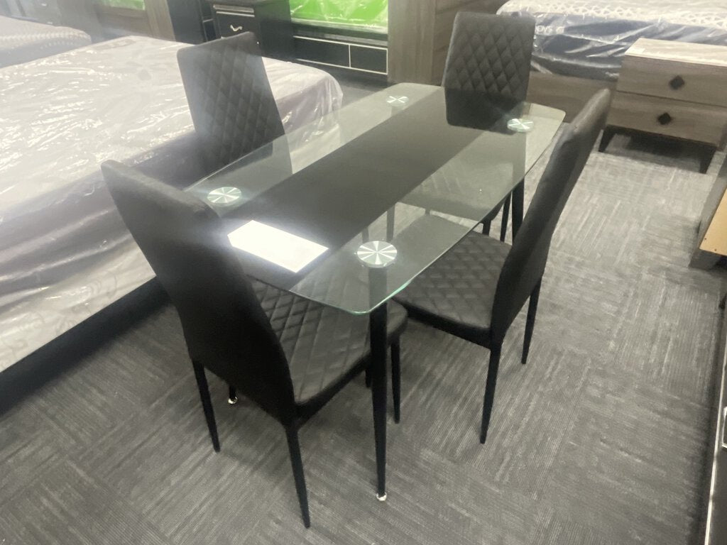 Astra NEW 5pc Dining Set 28x48x30 (319500)