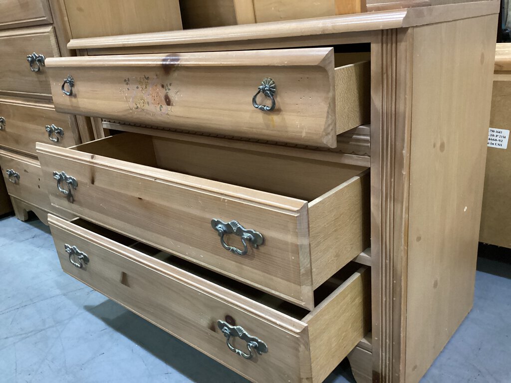 81740 - 3 Drawer Chest 40x18x31