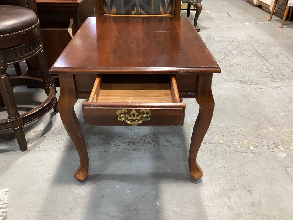 81791 - Cherry Single Drawer End Table 22x28x22