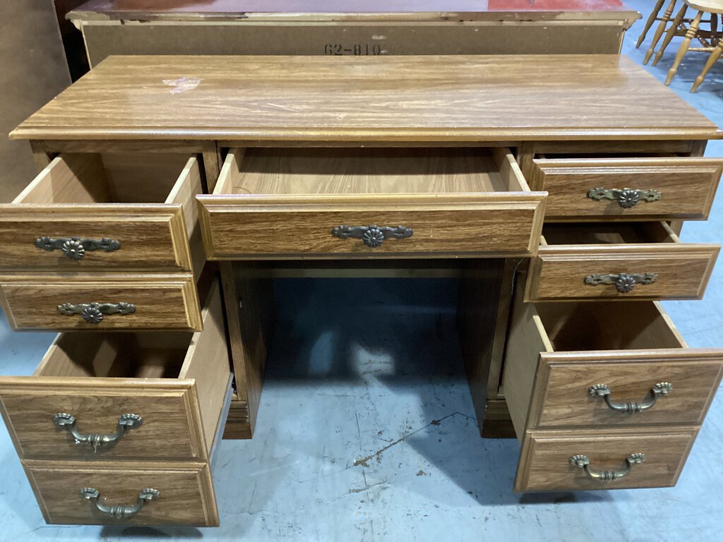 81837 - Knee Hole Desk 48x20x30