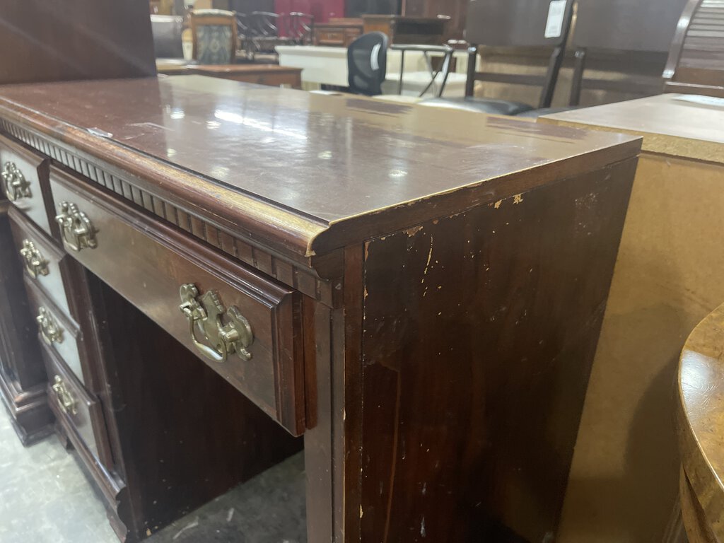 81835 - Cherry Student Desk 40x18x31