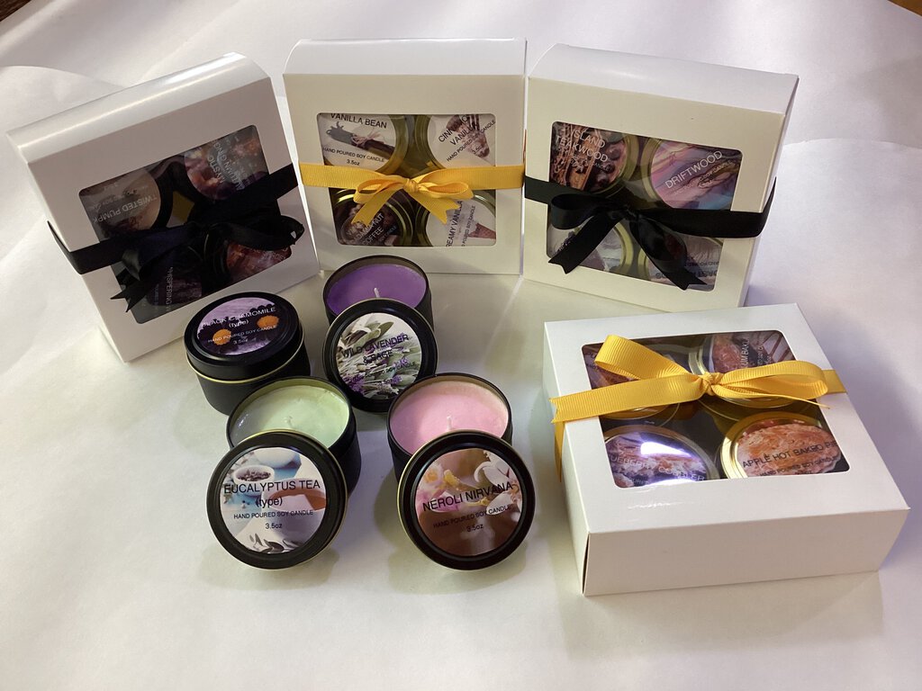 81877 - Hand Poured 3.5oz Soy Candles Gift Box (4pack) - Assorted Scents