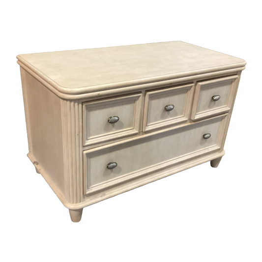 81856 - Universal 4 Drawer Chest 45x24x28