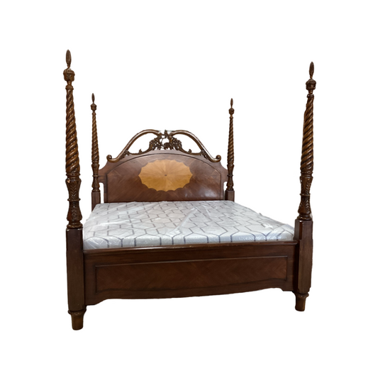 81888 - Wood King Bed Frame 80x92x84