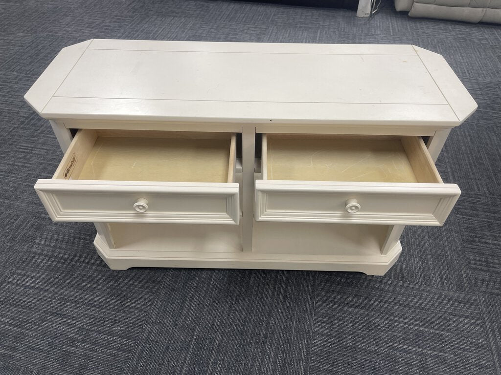 76801 (8087-8) Broyhill Media Console 50x18x30