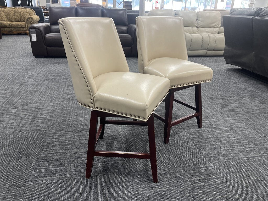 76797 - (8087-4) Pair Of Pier One Counter Height Chairs 19x22x38