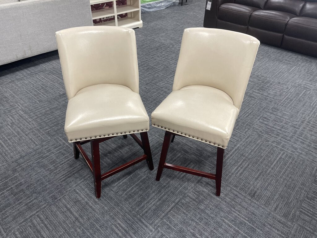 76797 - (8087-4) Pair Of Pier One Counter Height Chairs 19x22x38