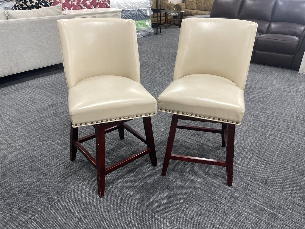 76798 - (8087-5) Pair of Pier One Counter Height Chairs 19x22x38