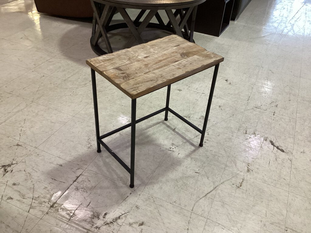 81897 - Wood Top Side Table 13x20x21