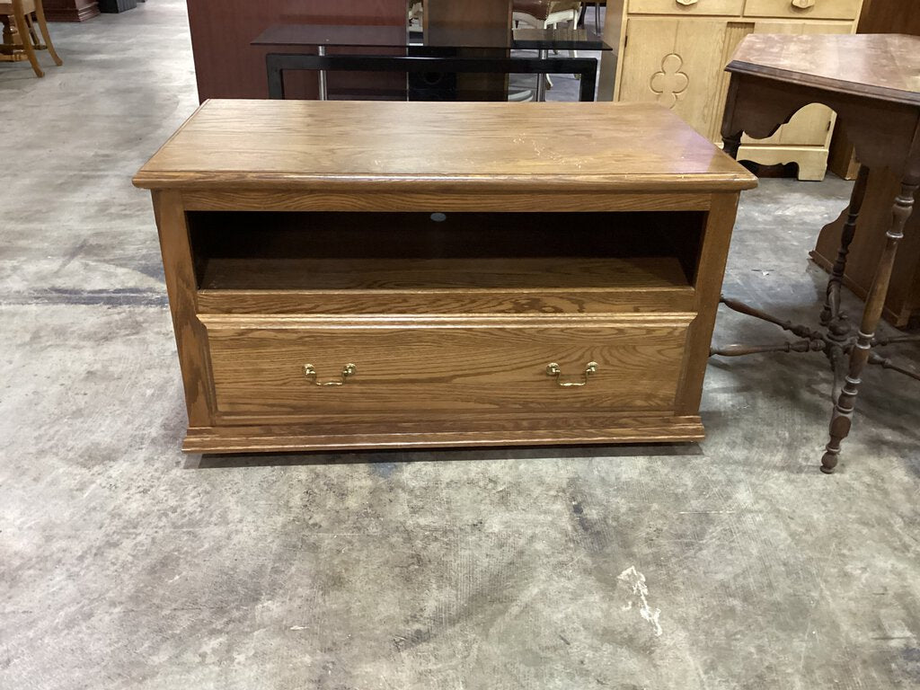 81924 - TV Media Stand 41x23x23