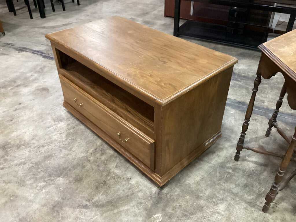 81924 - TV Media Stand 41x23x23