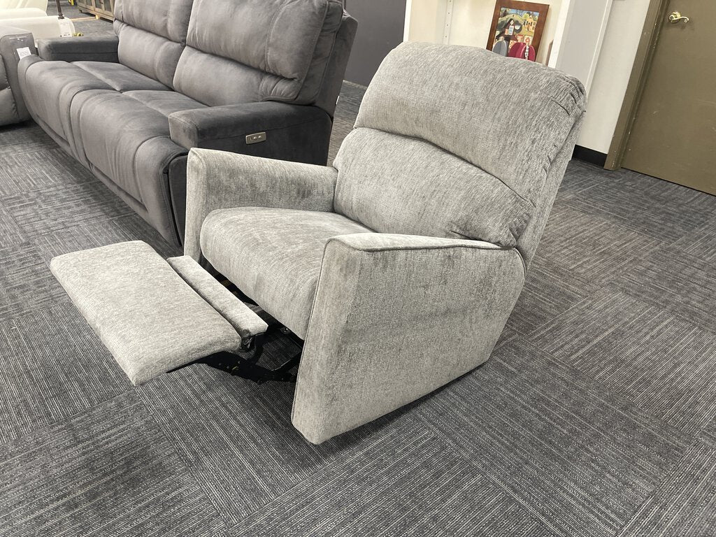 76814 - Ashley Altari Alloy Rocker Recliner 33x34x40