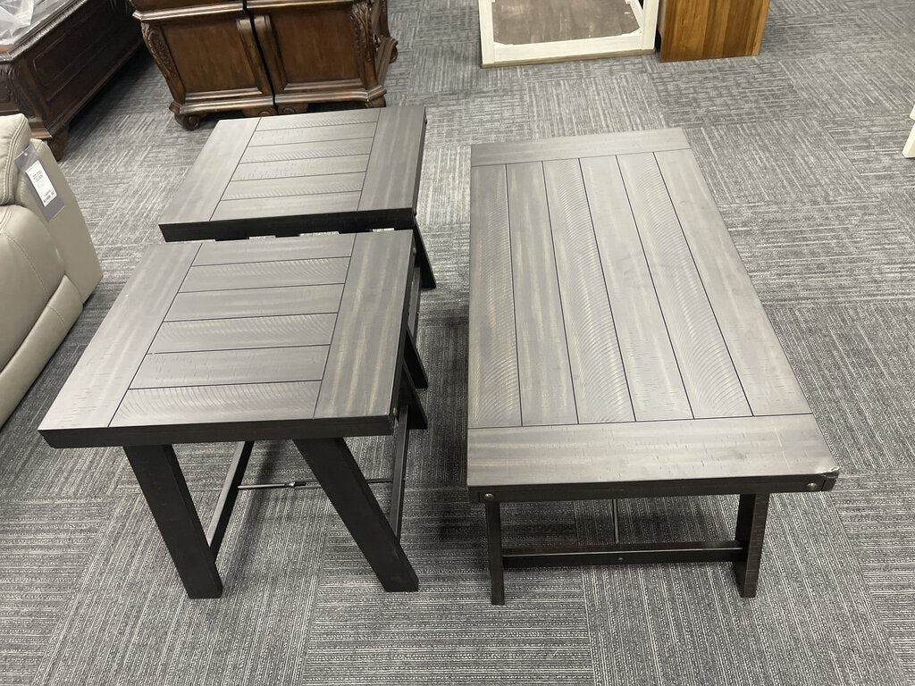 76843 - Ashley Noorbrook Coffee & End table Set CT-(48x24x20) ET-(21x24x25